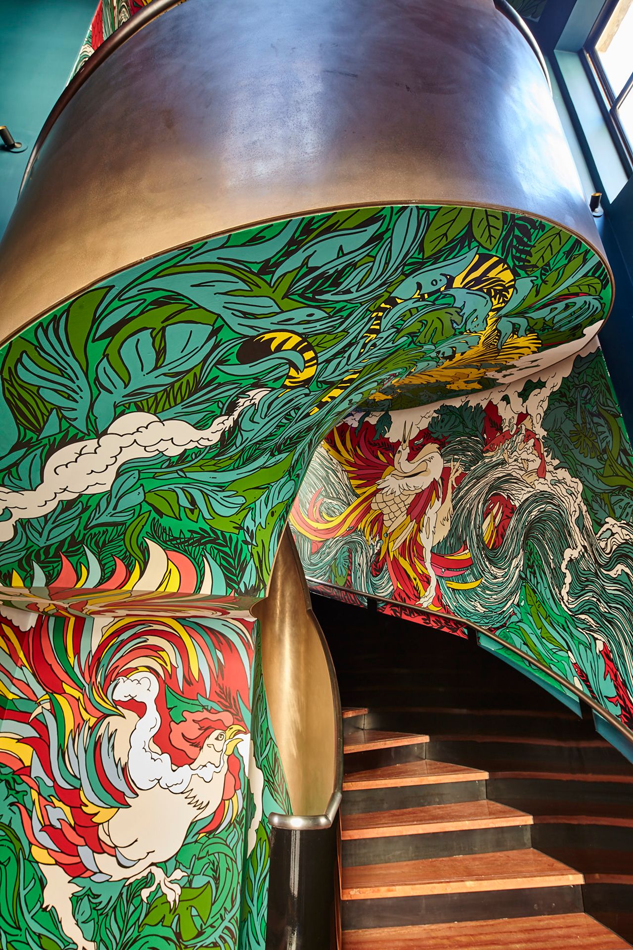 SUSHISAMBA covent garden staircase entrance with graffiti