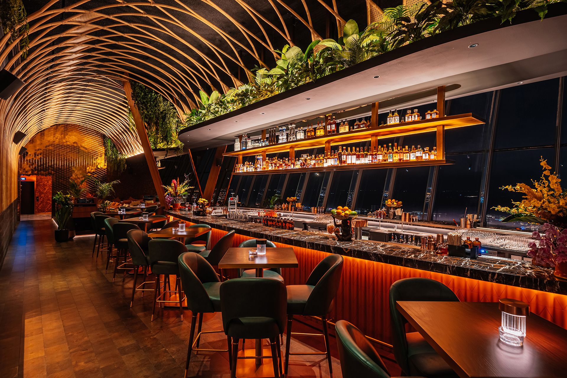 SUSHISAMBA Dubai Bar area at night