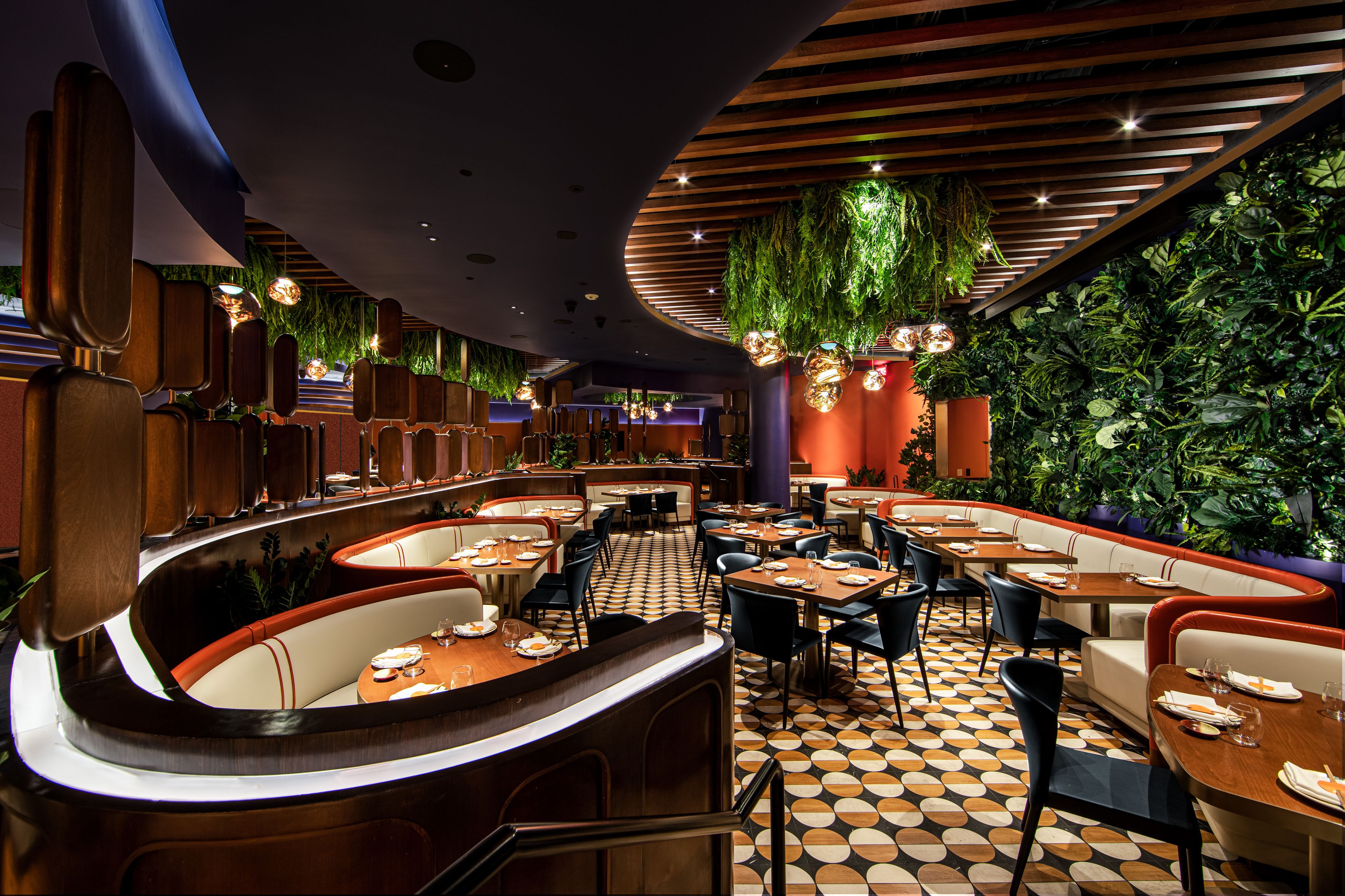 SUSHISAMBA LAS VEGAS, SAMBA ROOM interior with large booth