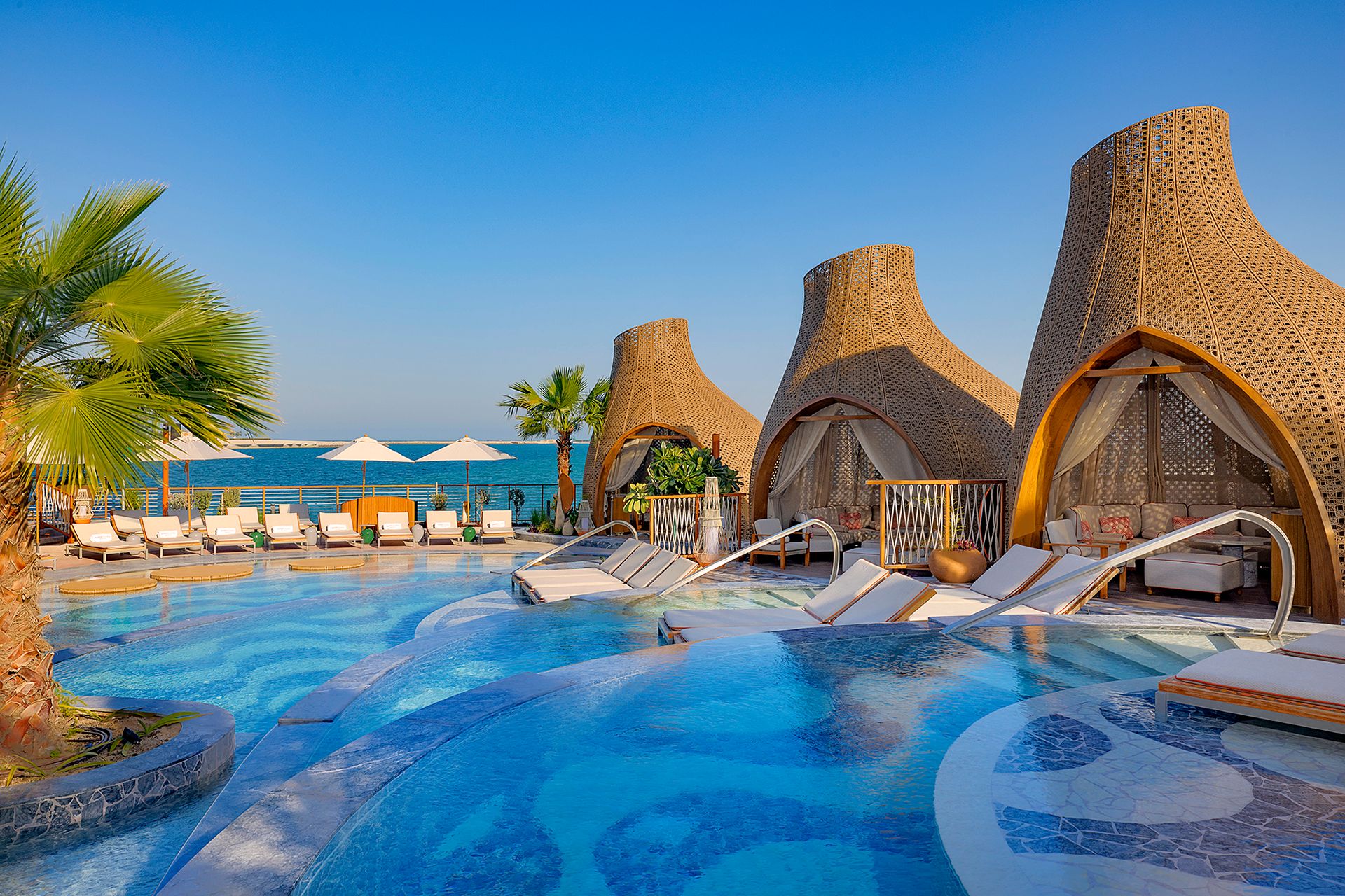 SUSHISAMBA DOHA BEACH CLUB - cabanas and pool