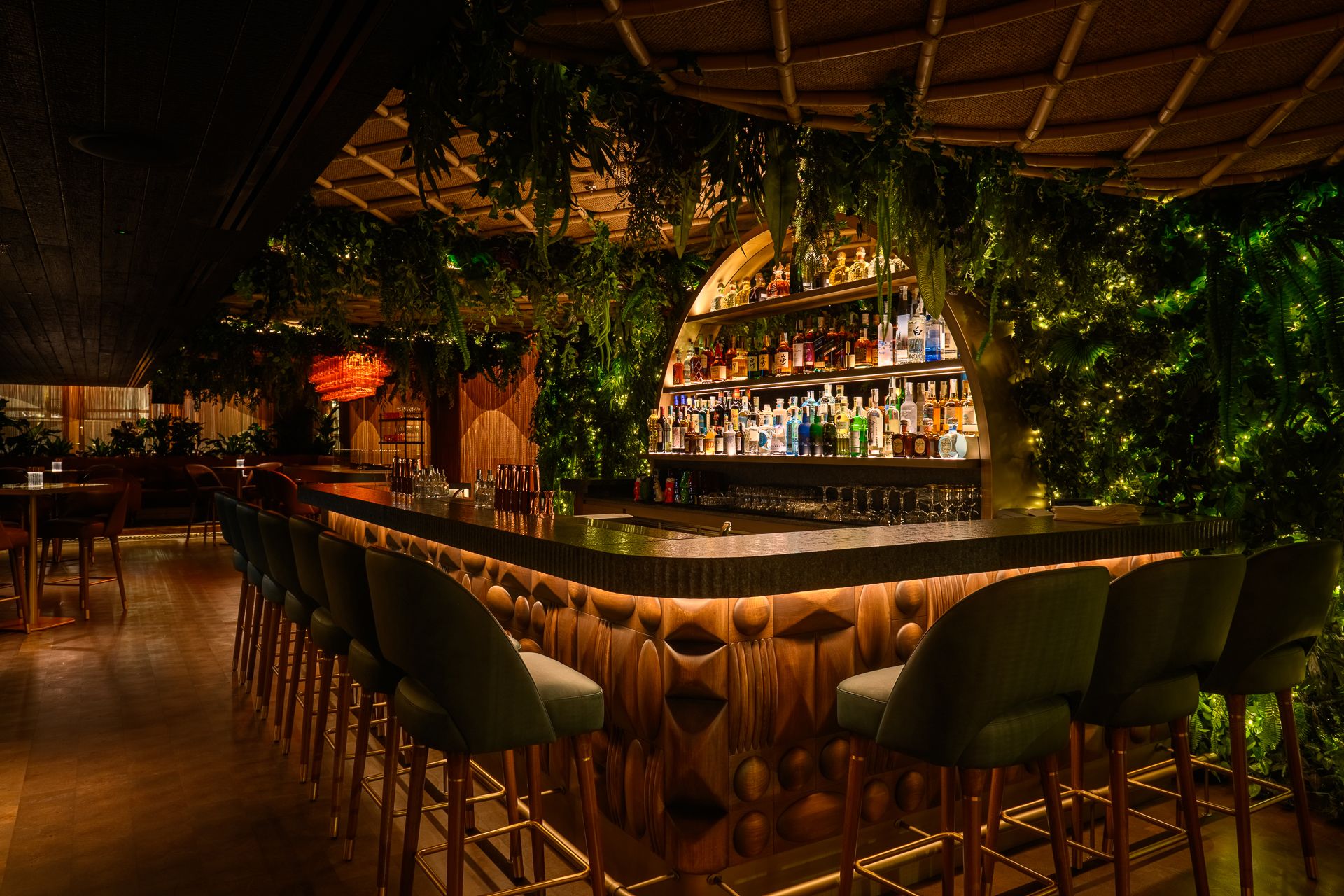 SUSHISAMBA Milano bar at night
