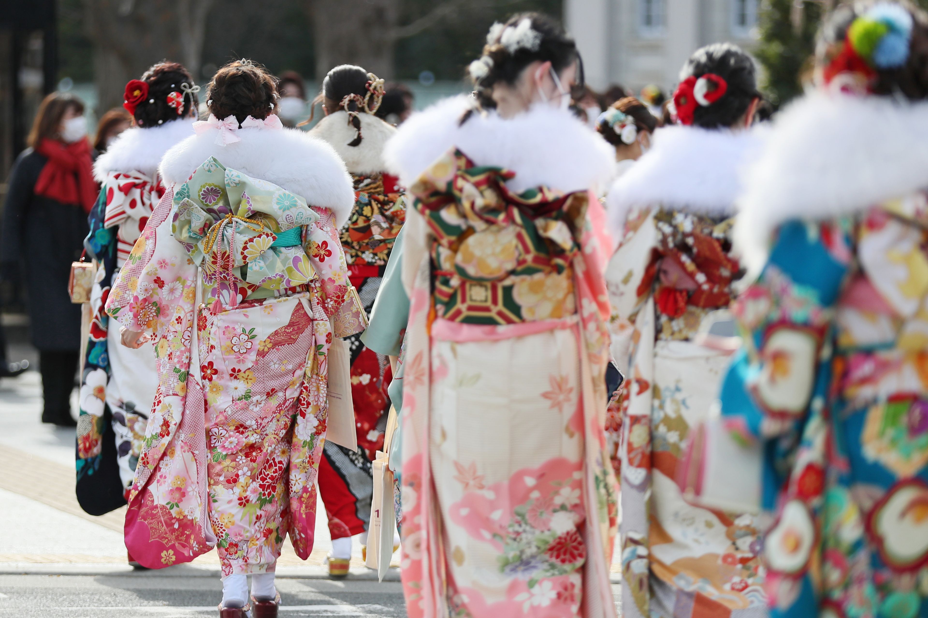 Japanese Geishas image
