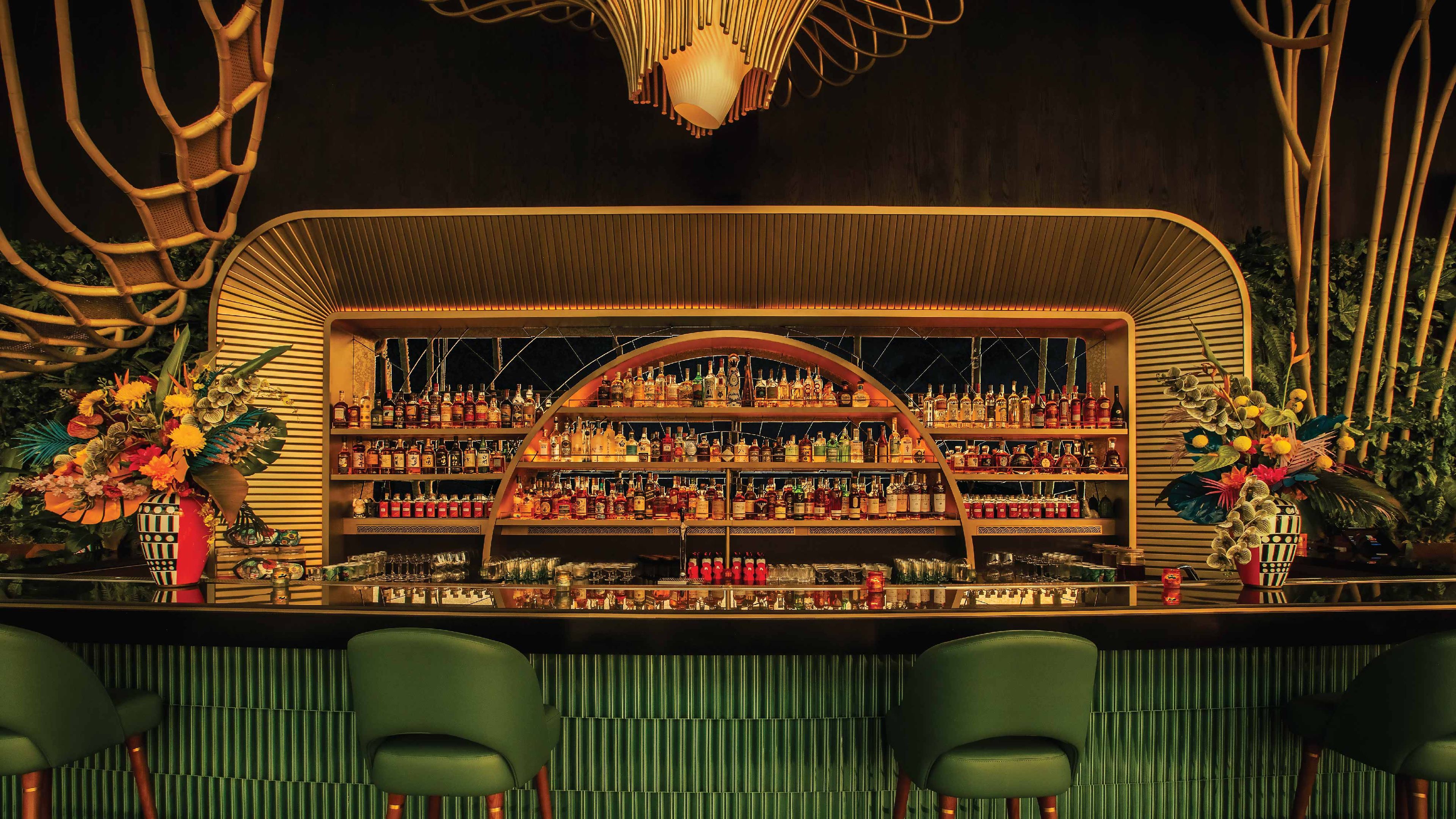 Experience SUSHISAMBA SINGAPORE Bar & cocktails