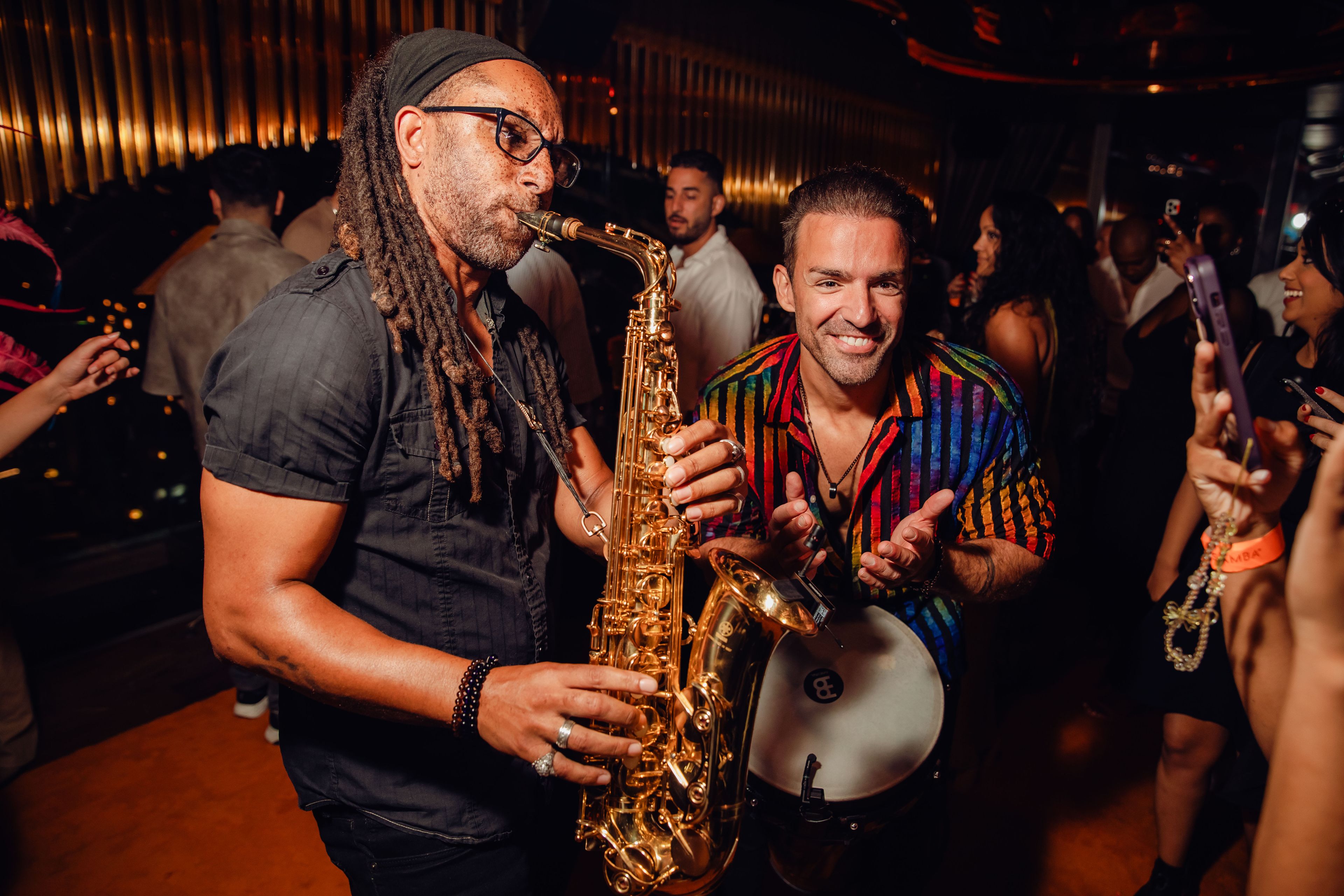 SAMBA ROOM LONDON SAX PERFORMER