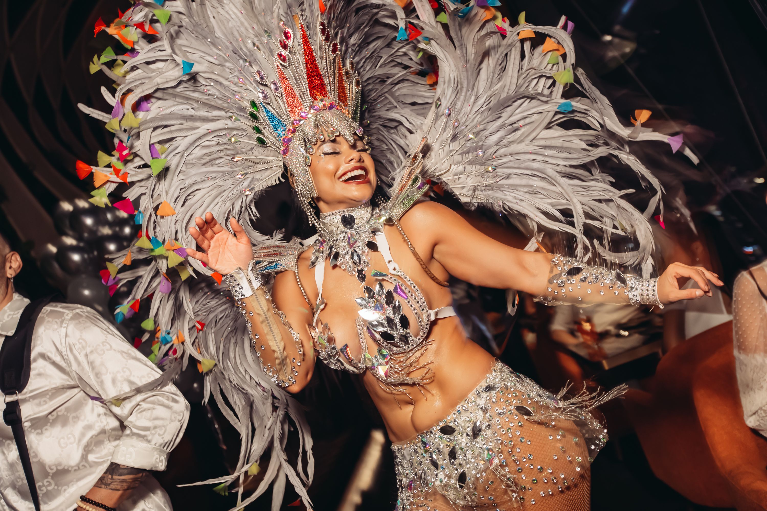 SUSHISAMBA Singapore all white samba dancer